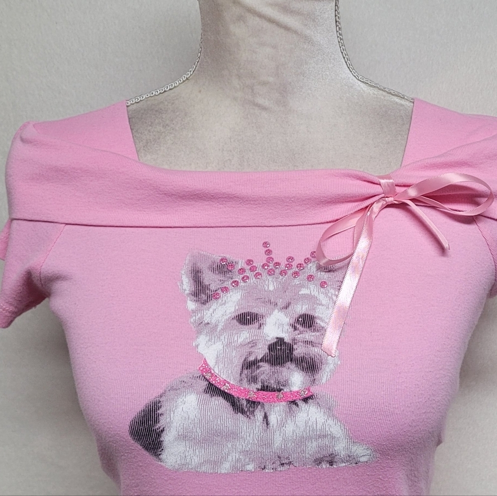 L.A. Movers Pink Rhinestone Yorkie Cowl Shoulder Cap Sleeve Cropped Babydoll Tee - Picture 3 of 12